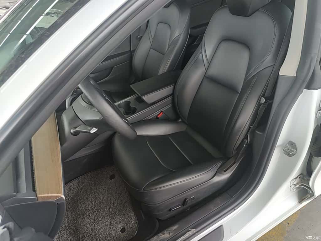 Tesla Model 3, 2021 15