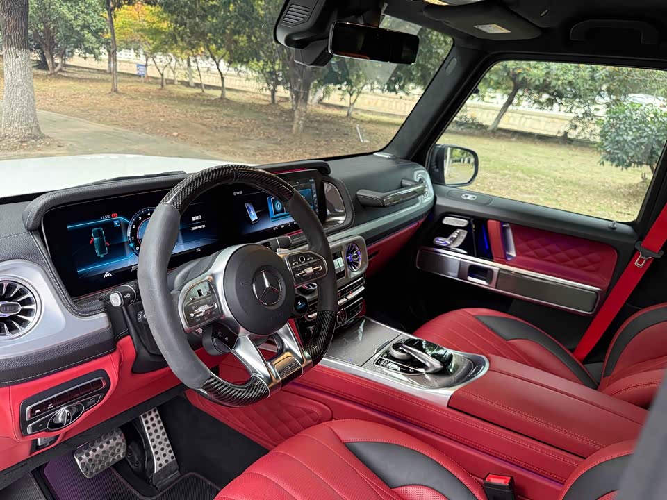 Mercedes-Benz G-class