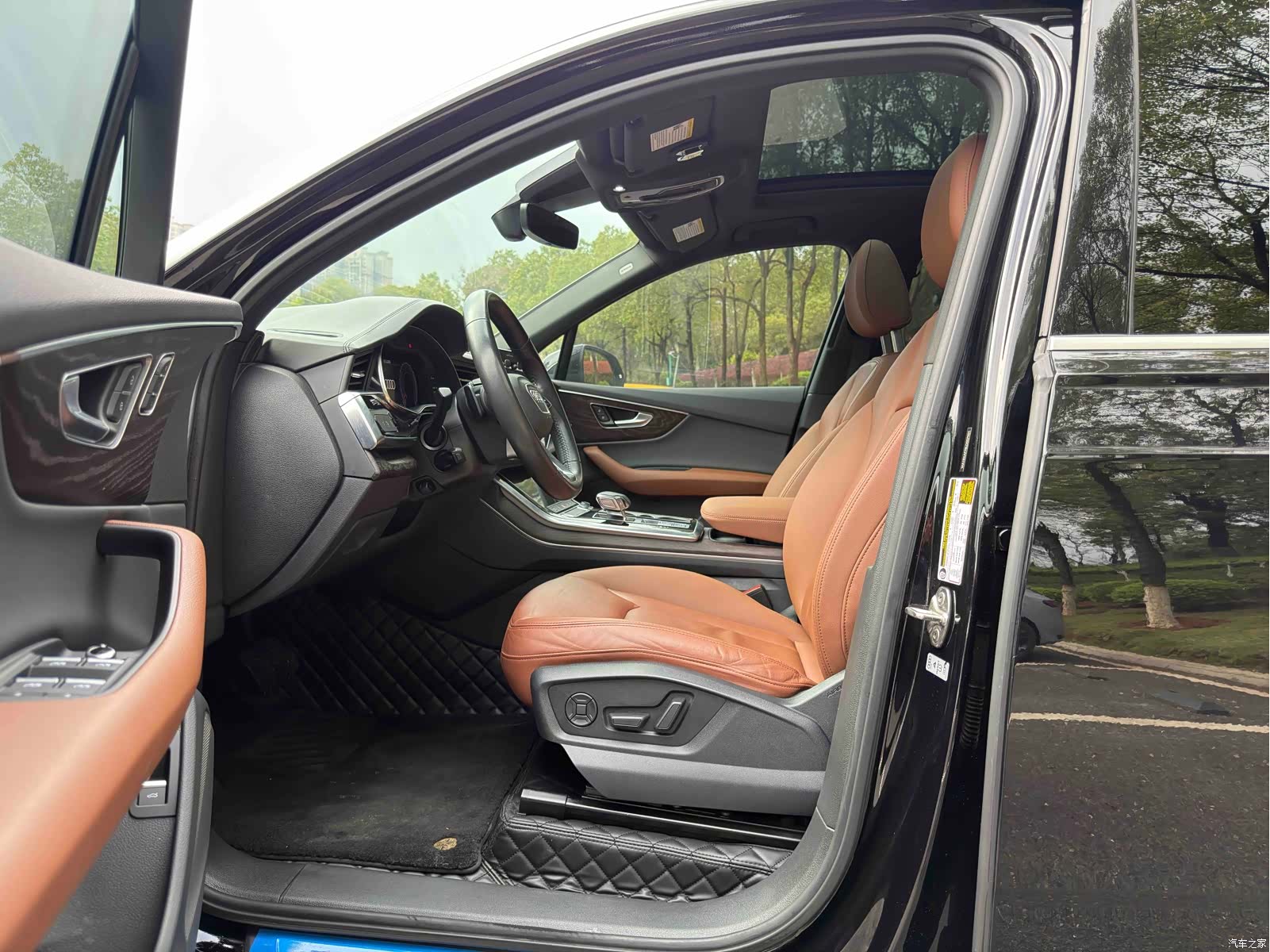 Audi Q7, 2021 4