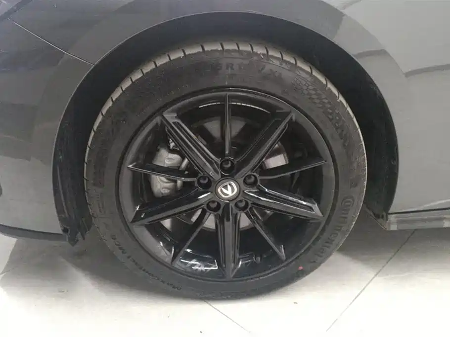 Changan UNI-V Smart iDD