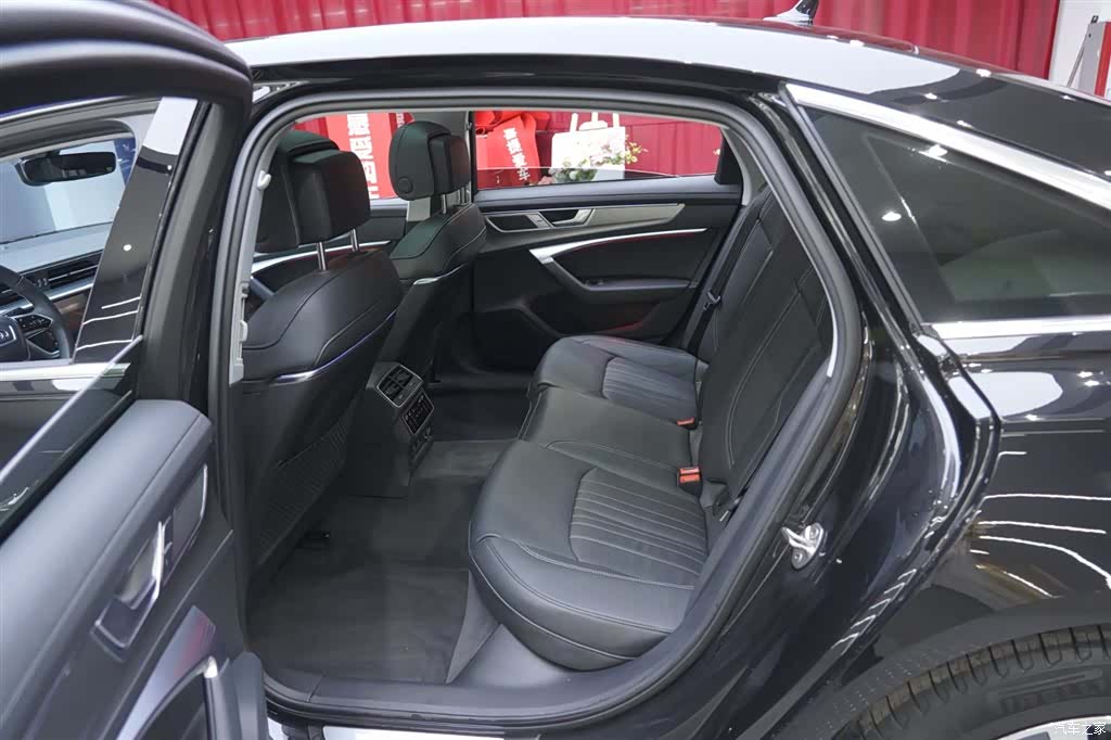 Audi A6L, 2024 18