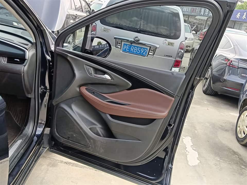 Buick Angkewei Plus Buick Angkewei Plus