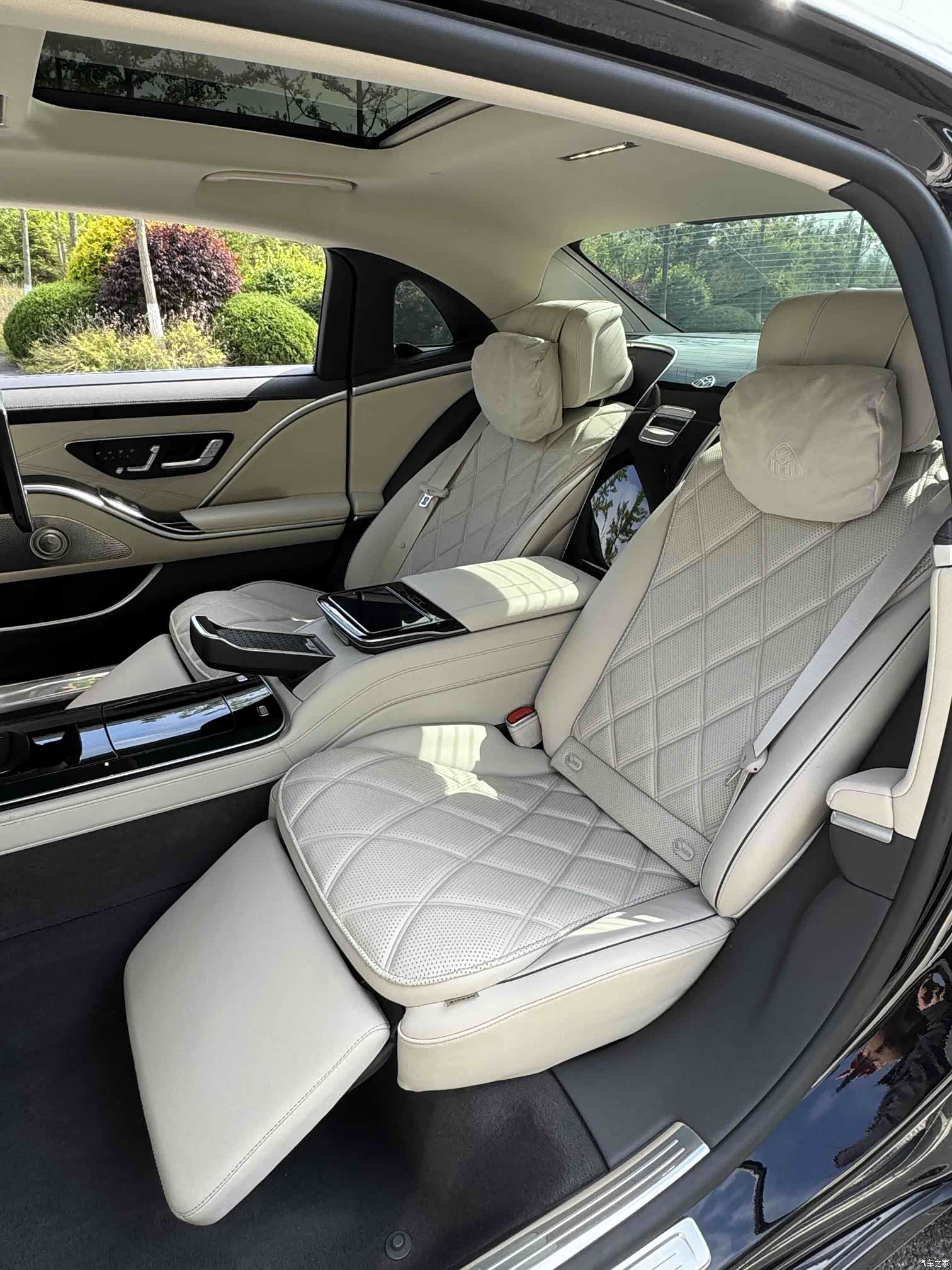 Maybach S-Class, 2022 15