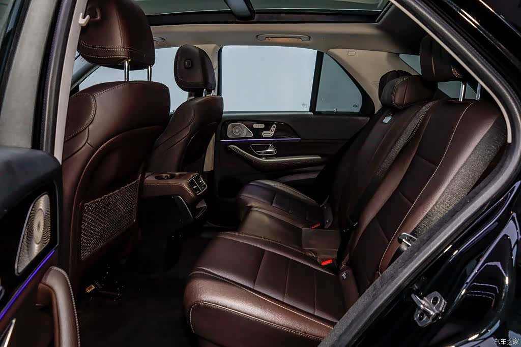 Mercedes-Benz GLE, 2022 10
