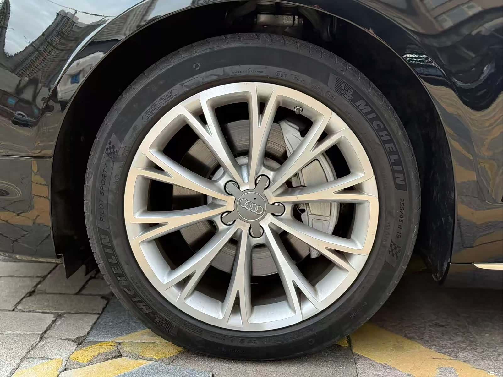Audi A8L, 2012 20