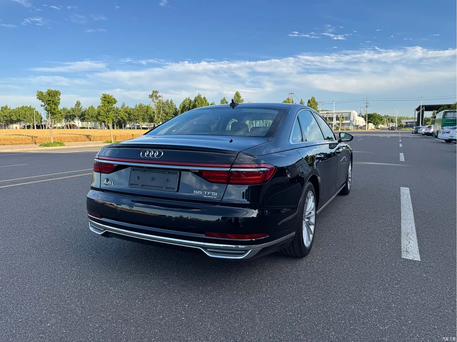 Audi A8L, 2018 7