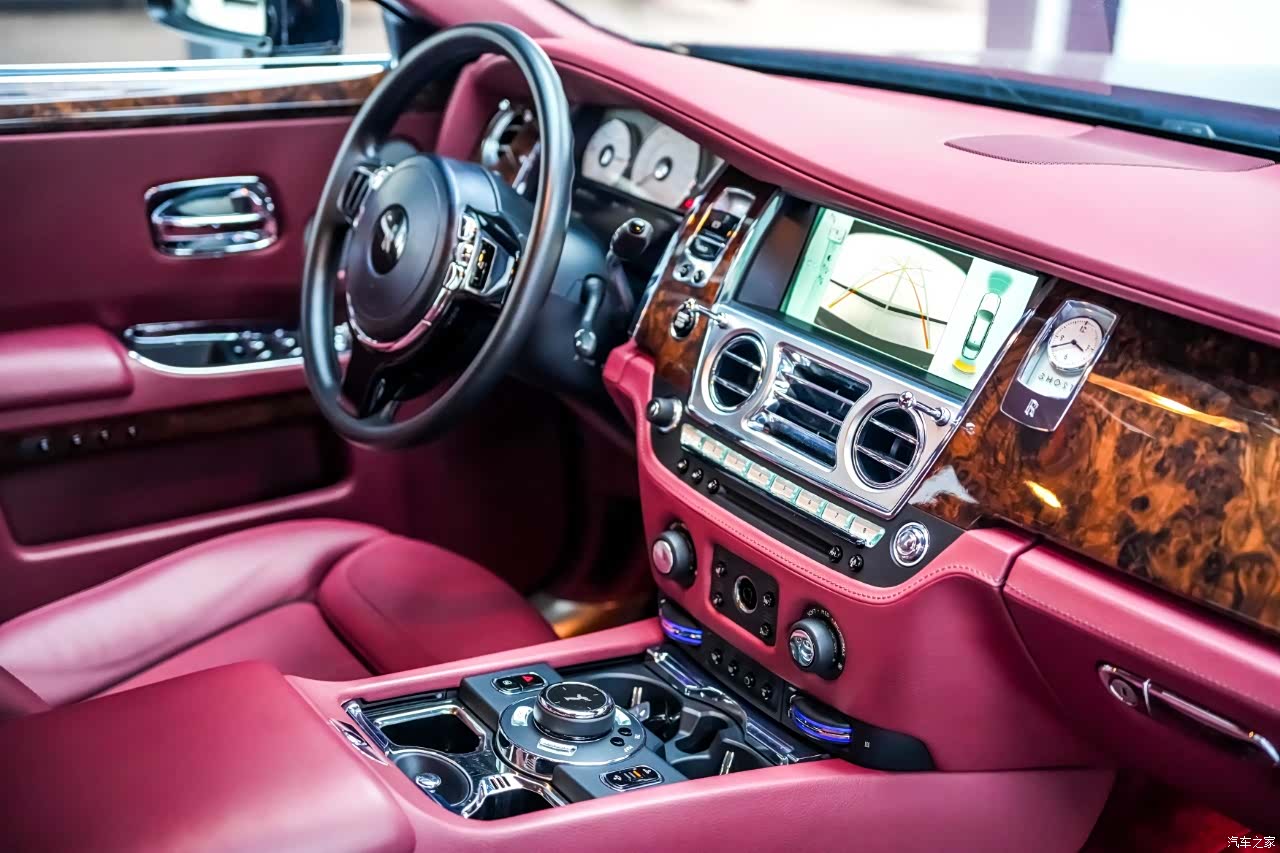 Rolls-Royce Ghost, 2017 4