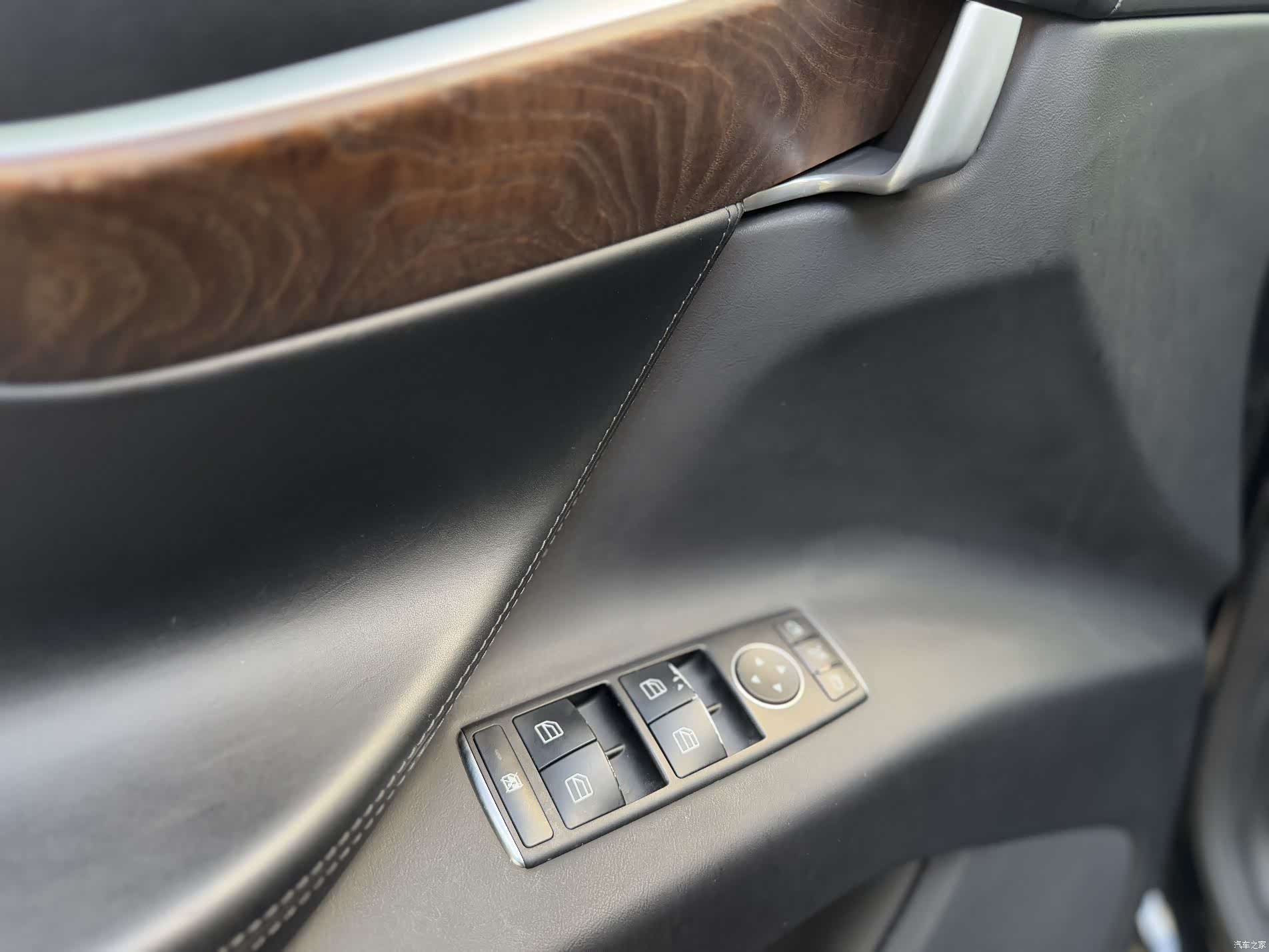 Tesla Model X, 2018 все фото