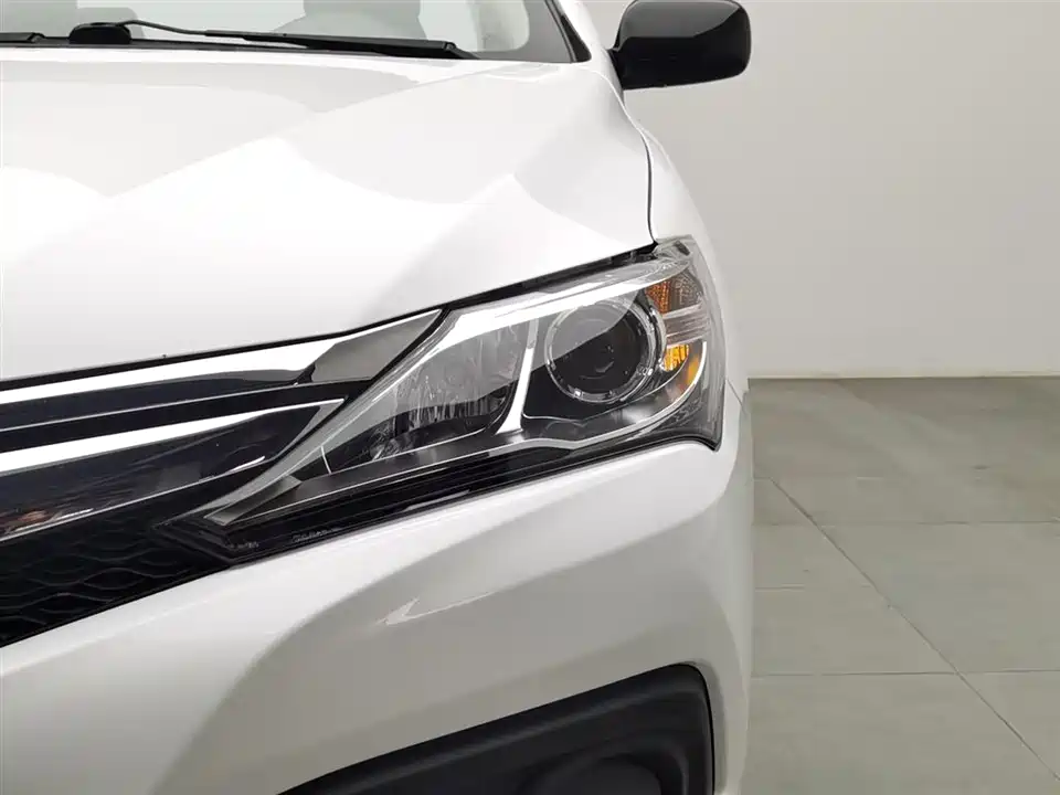 BYD F3