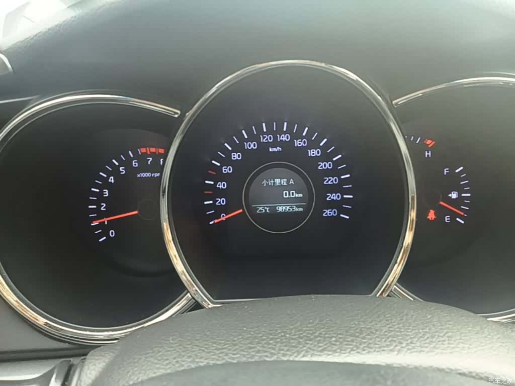 Kia K5, 2016 12