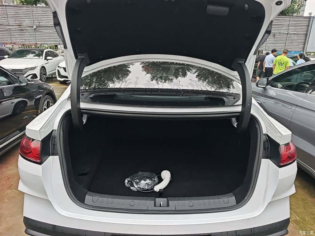 BYD Qin, 2025 19