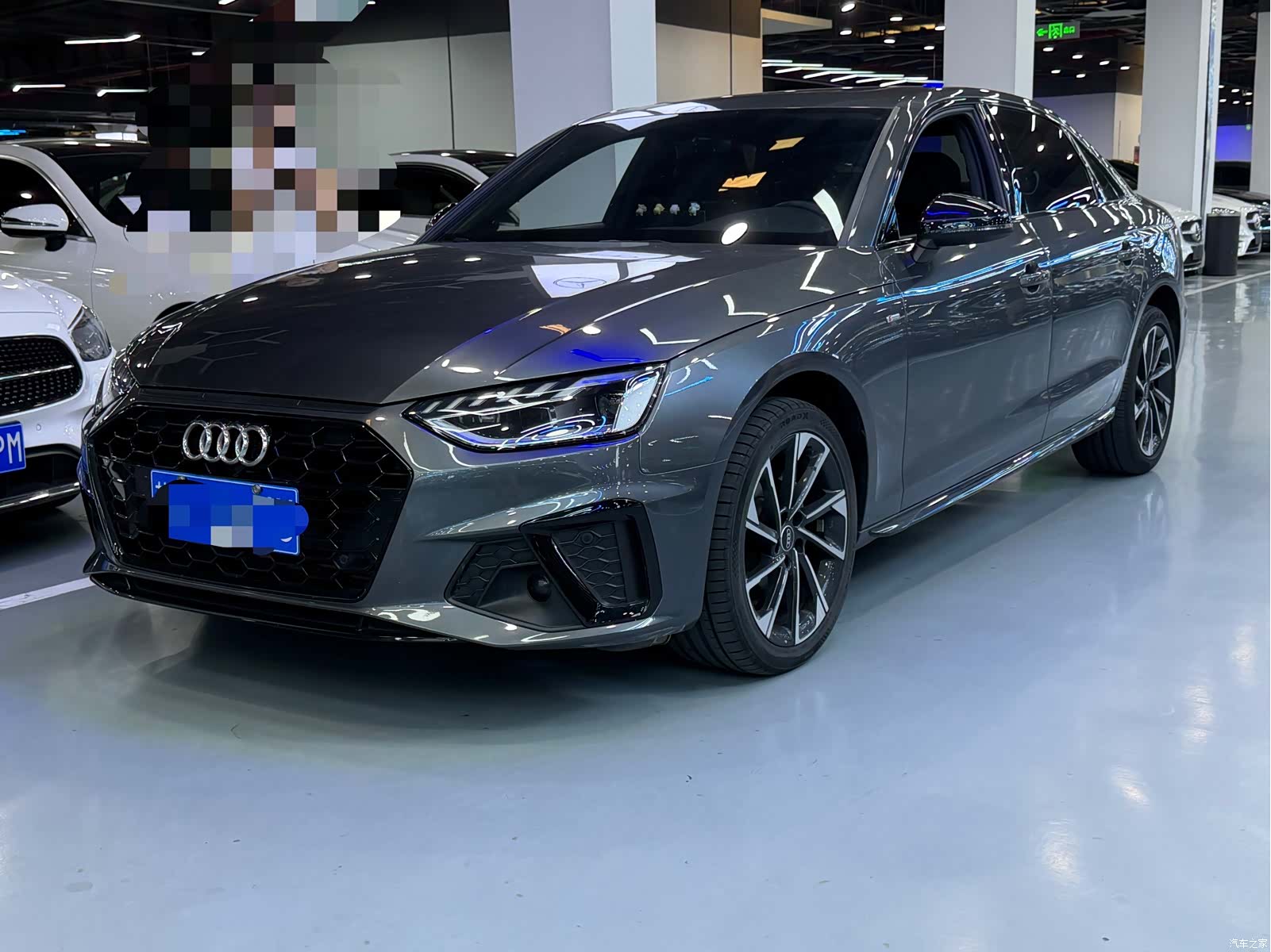 Audi A4L, 2023 1