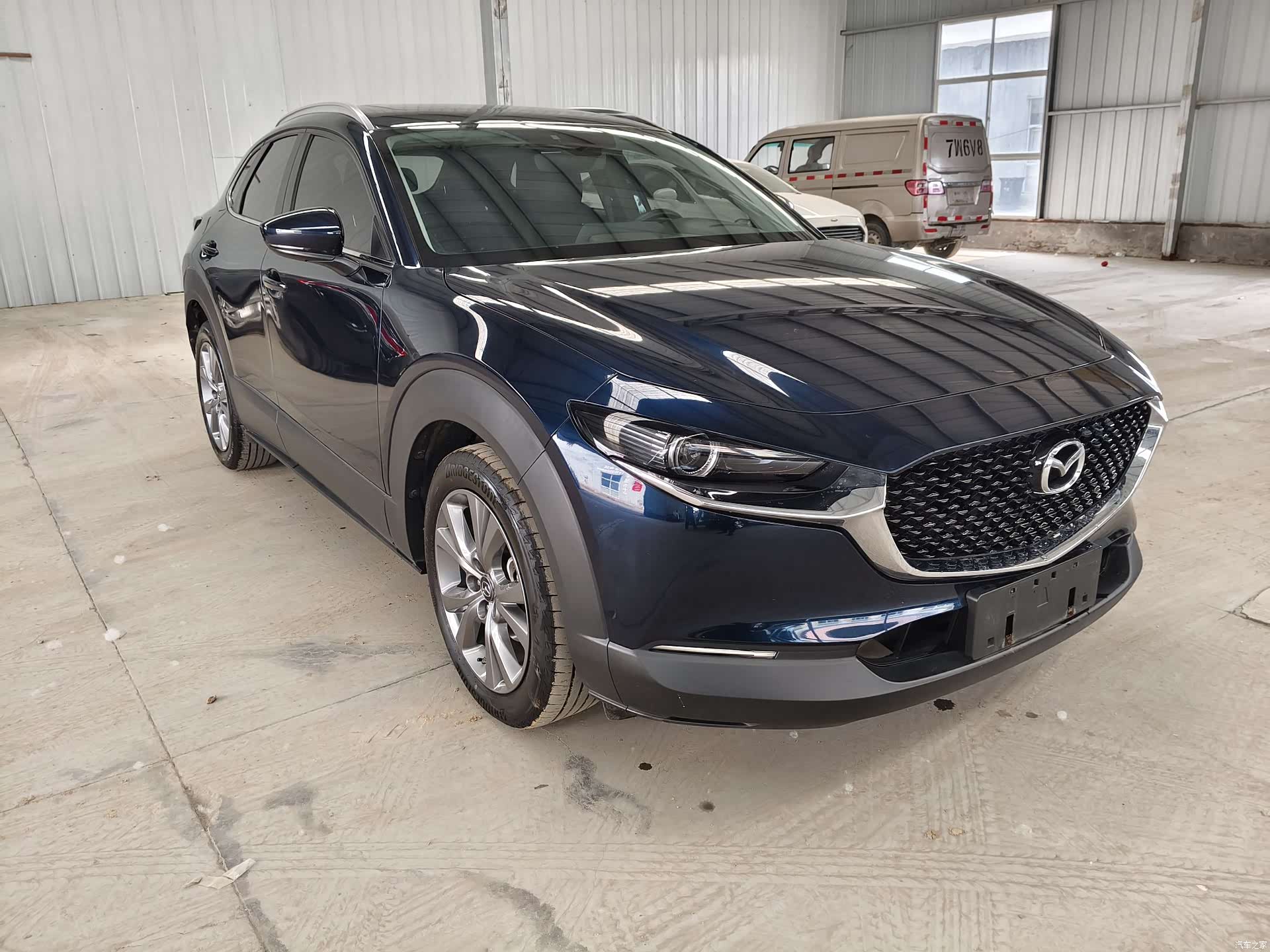 Mazda CX-30, 2022 все фото