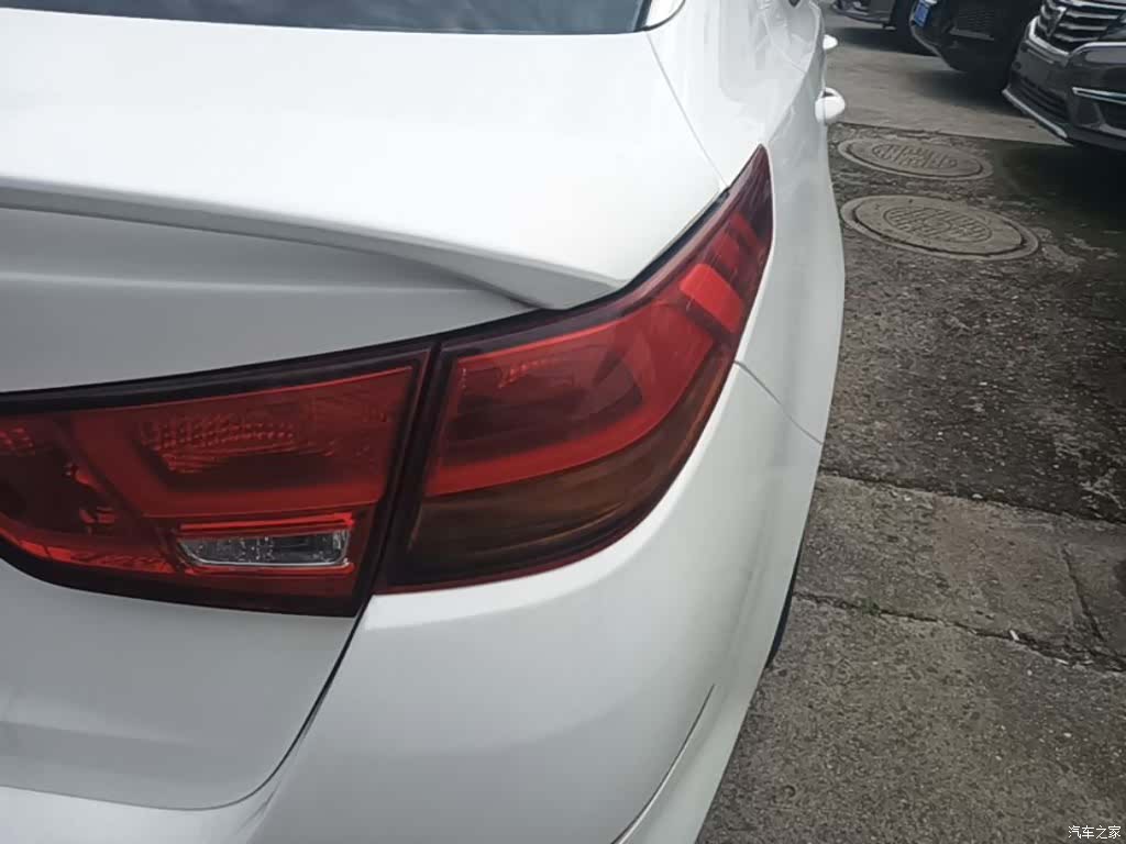 Kia K5, 2016 8