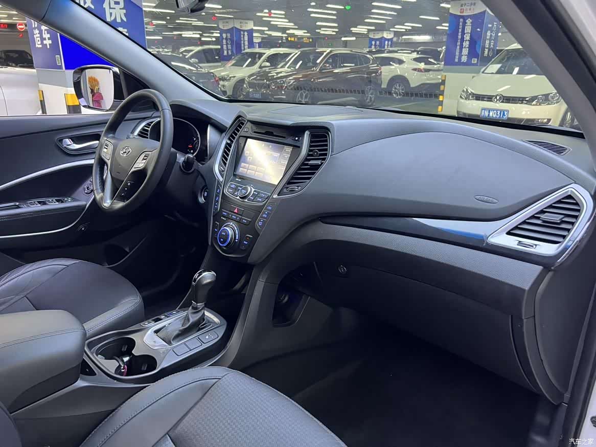 Hyundai Santa Fe, 2015 12