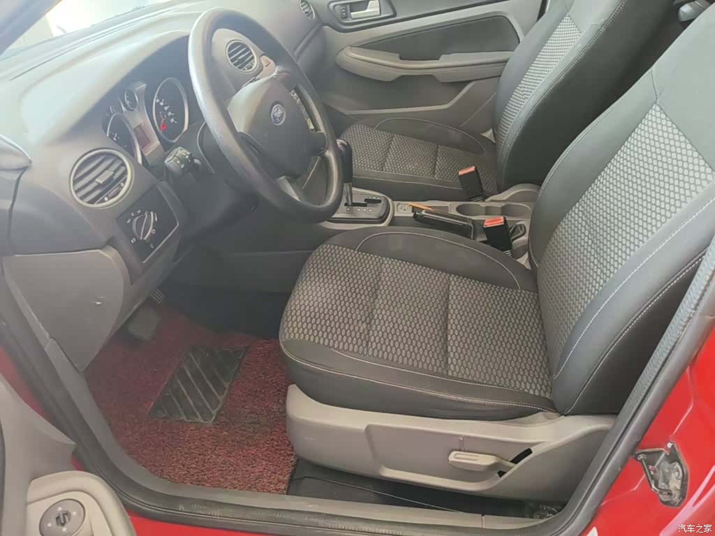 Ford Focus, 2015 15