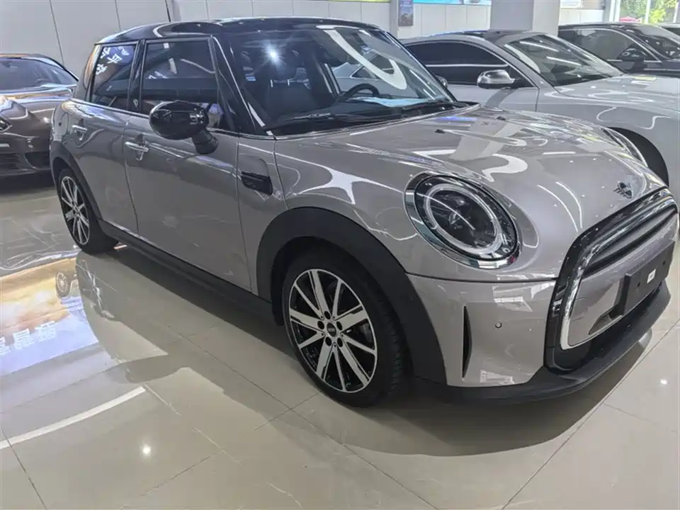 MINI MINI