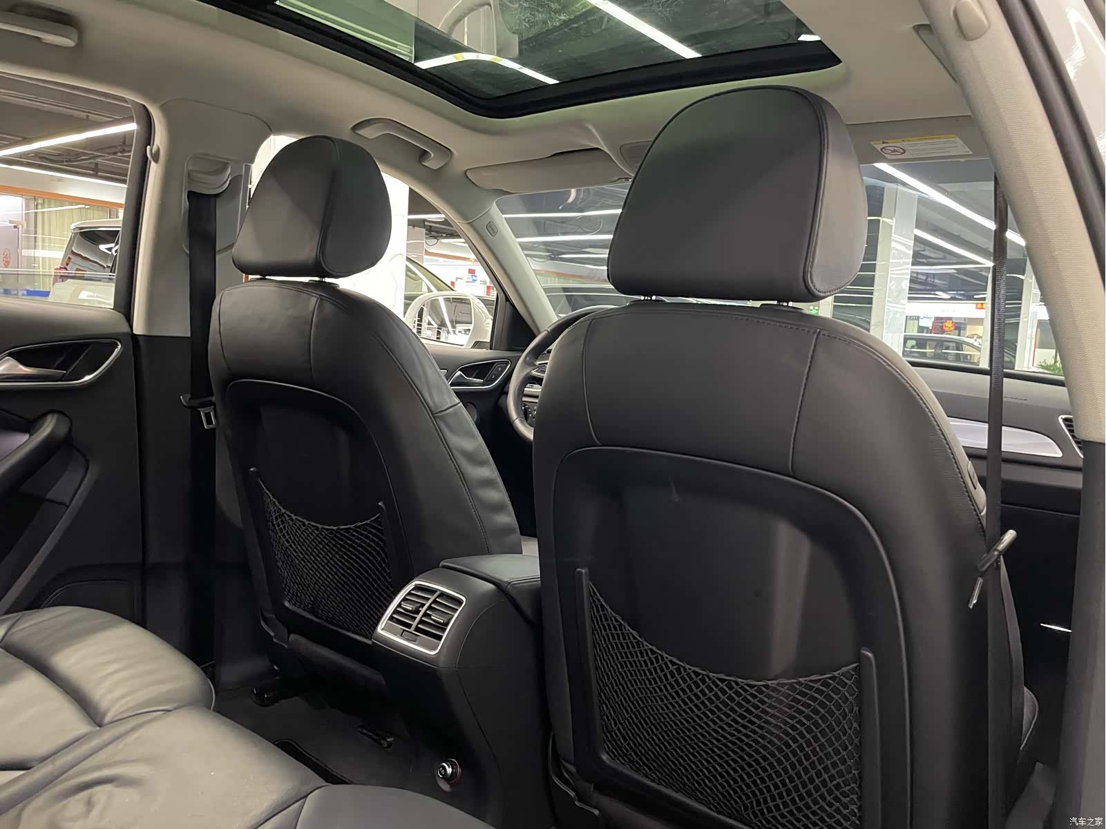 Audi Q3, 2014 11