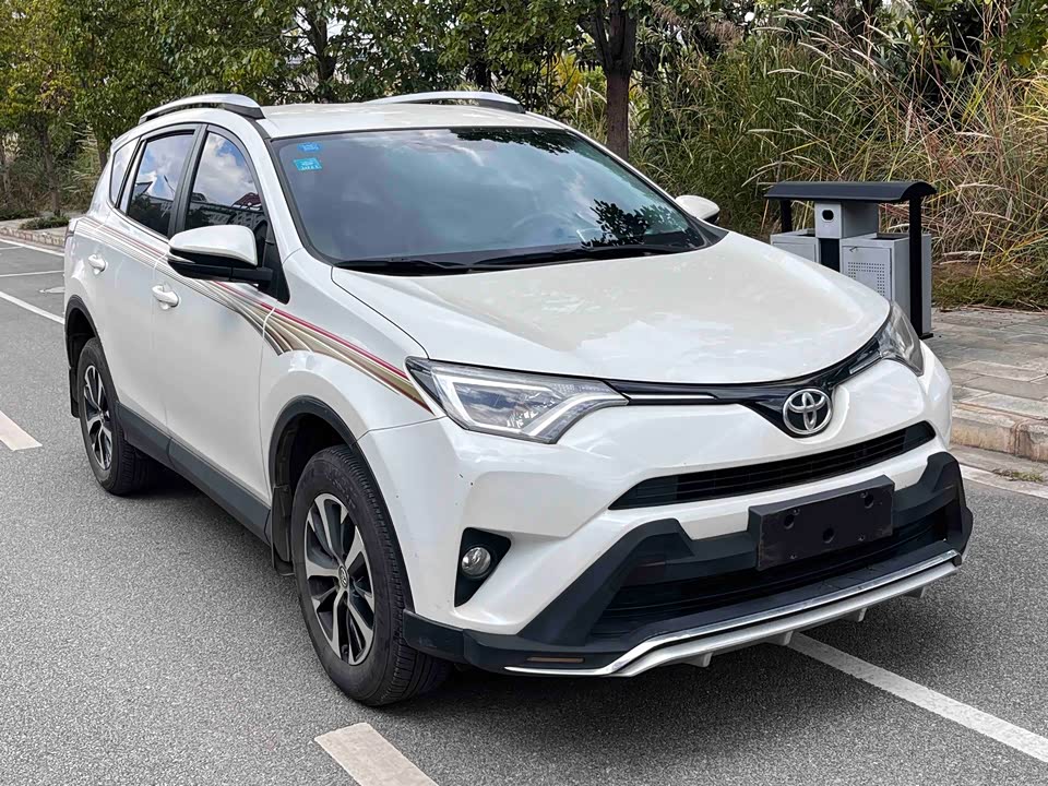 Toyota RAV4 Rongfang