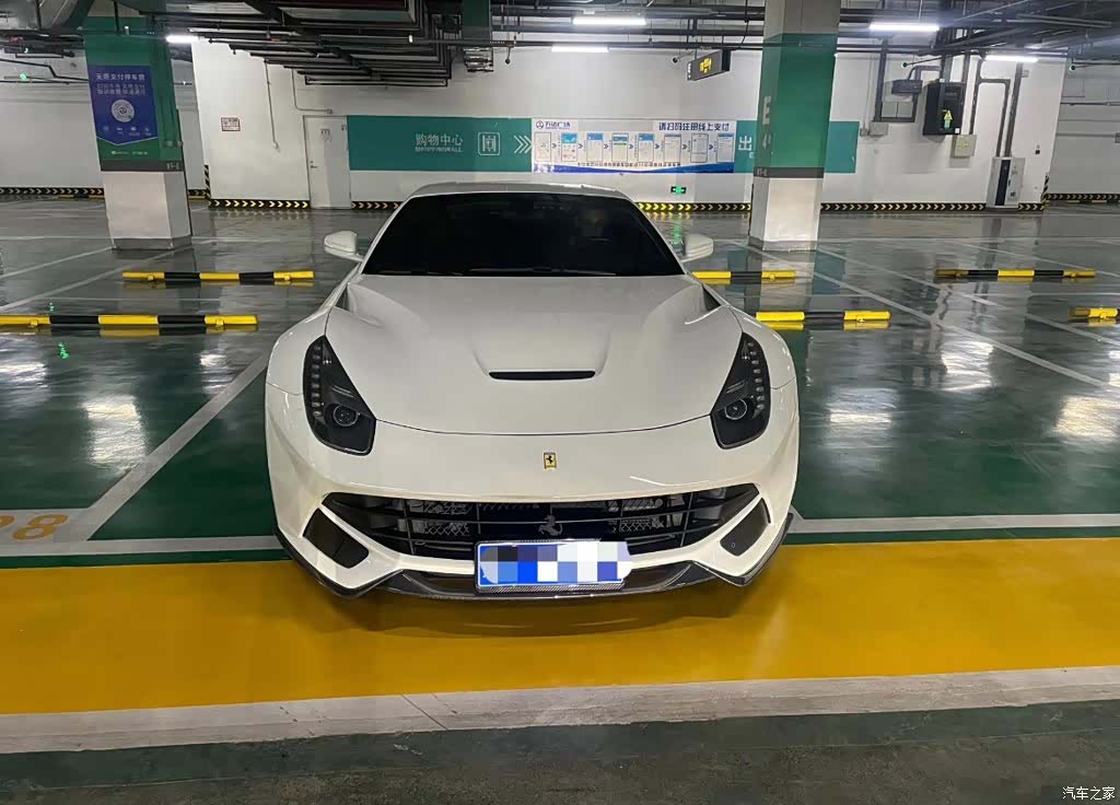 Ferrari F12ber, 2019 2