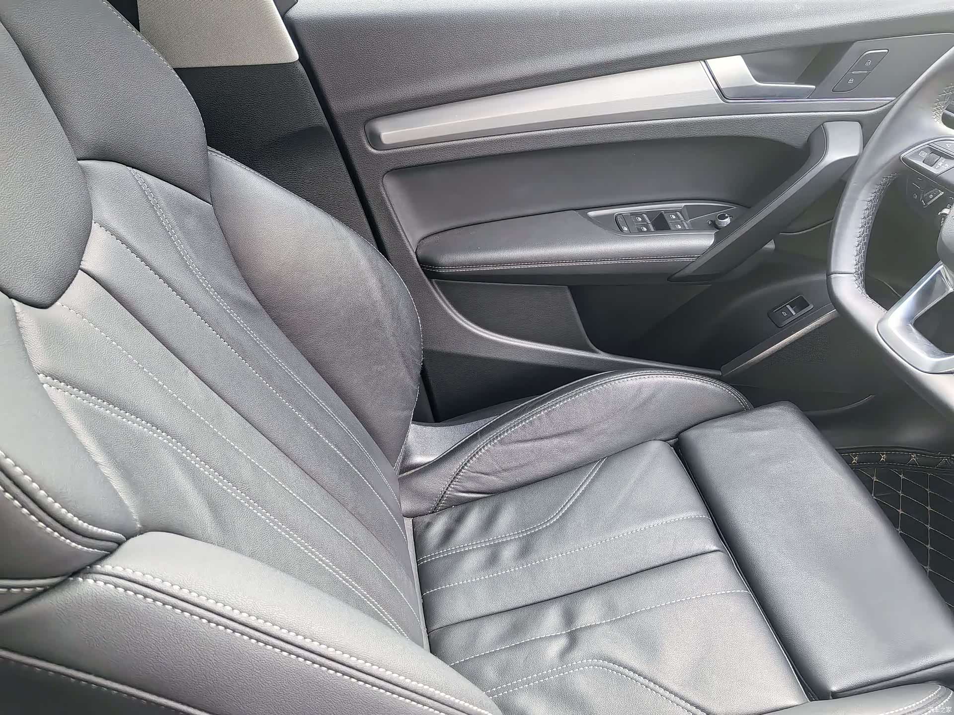 Audi Q5L, 2023 12