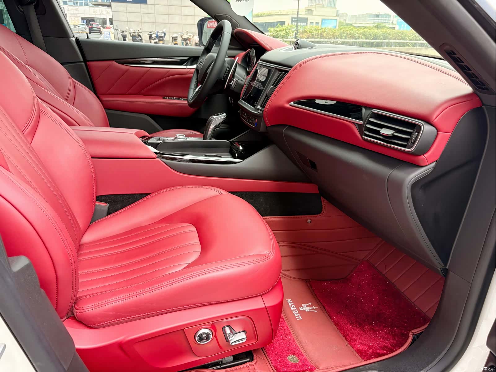 Maserati Levante, 2021 4