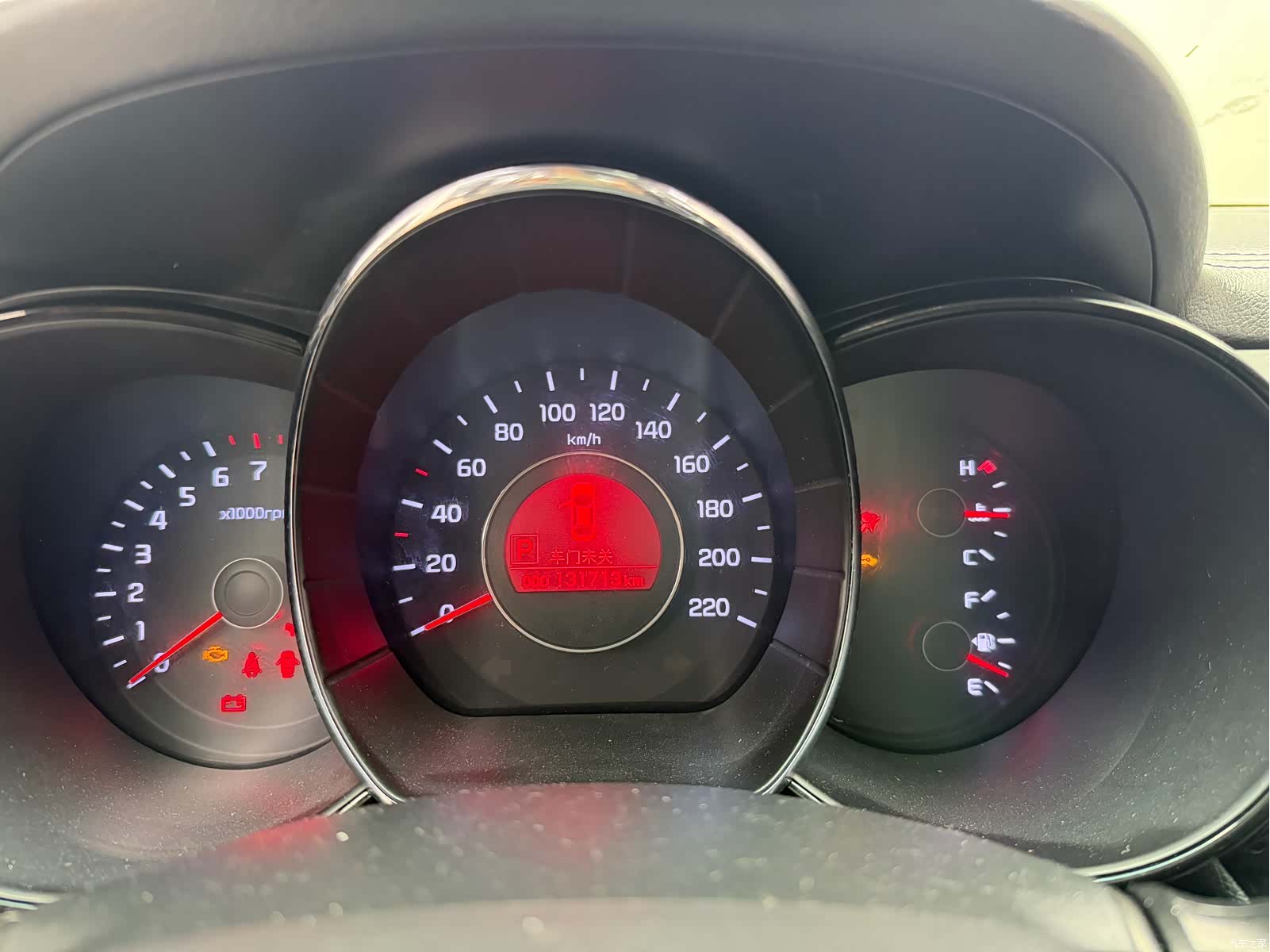 Kia K2, 2012 11