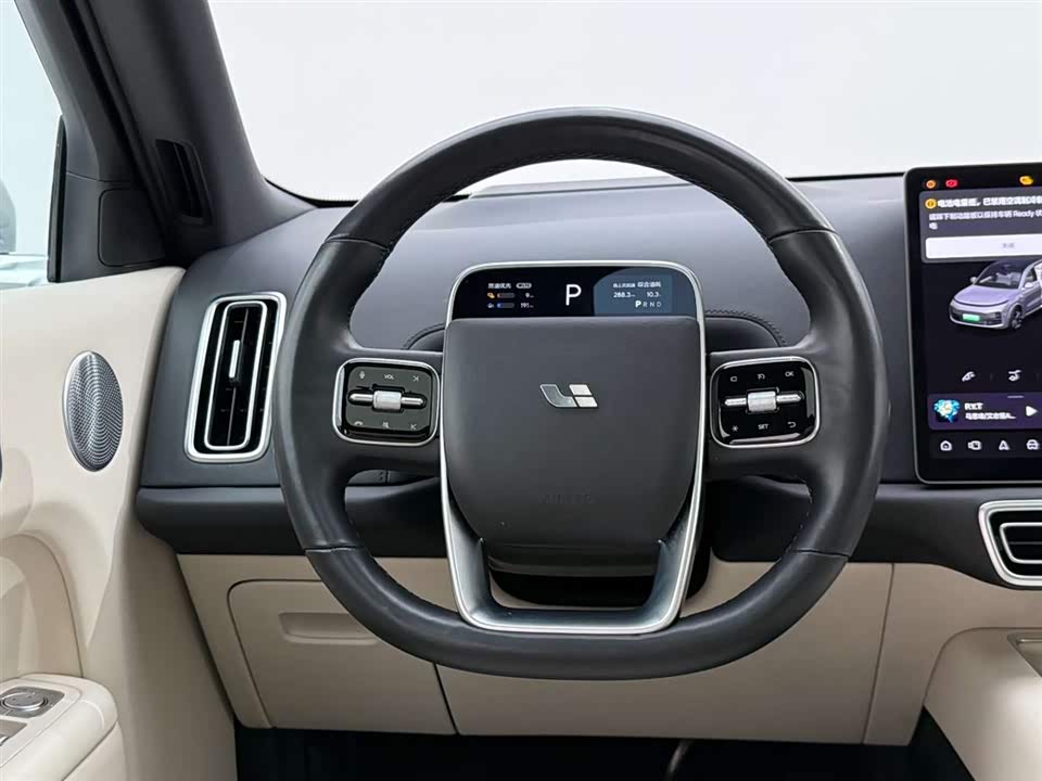 Li Auto Ideal L9