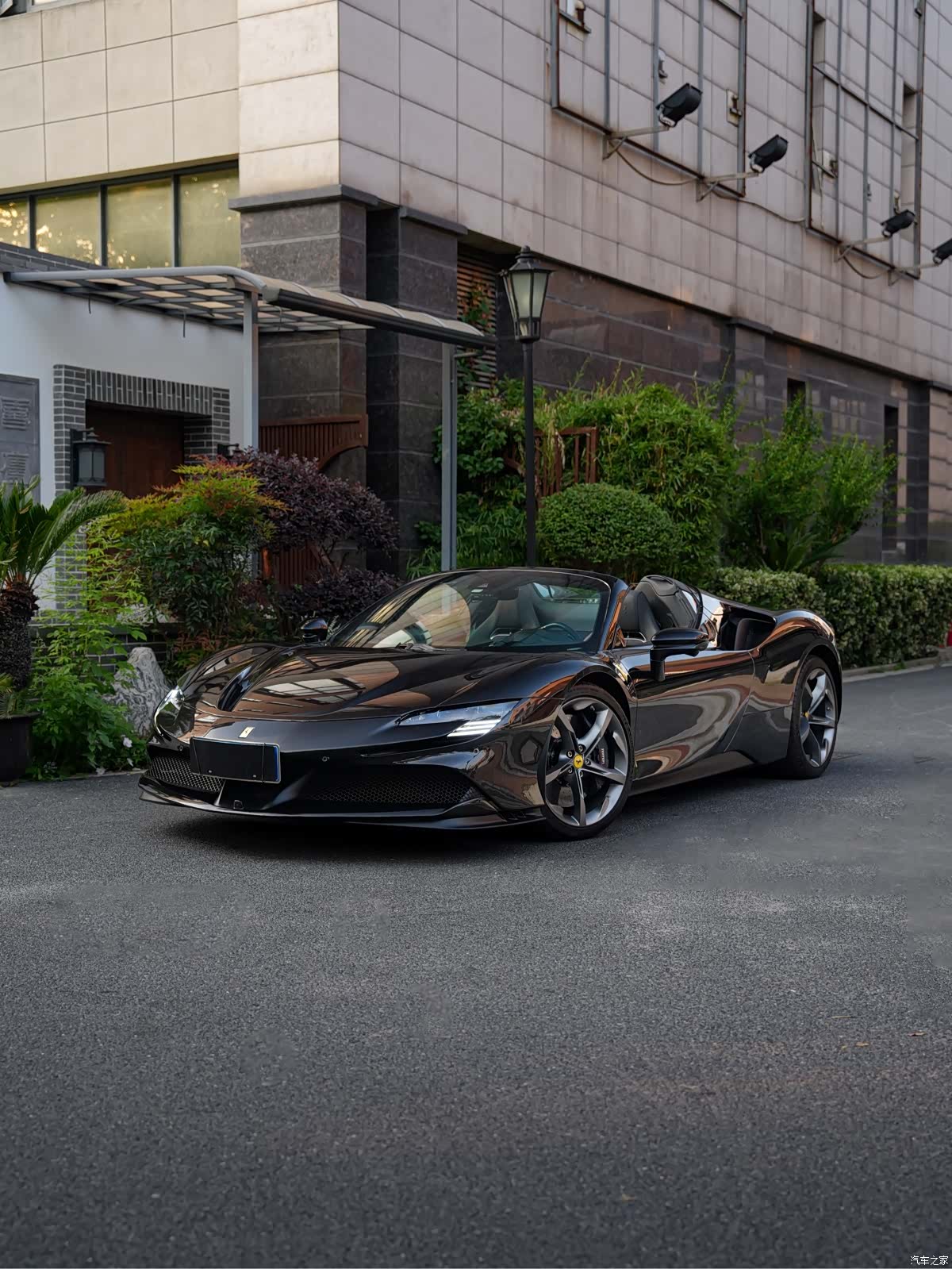 Ferrari SF90
