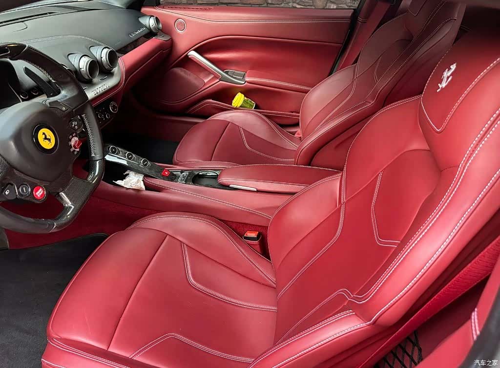 Ferrari F12ber, 2019 7