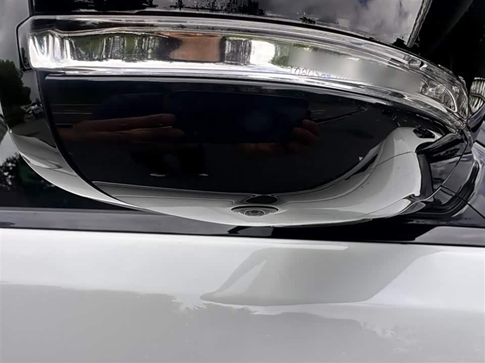 Land Rover Range Rover Sport Land Rover Range Rover Sport
