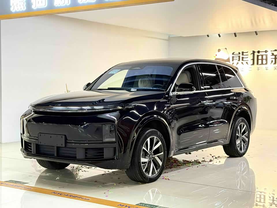 Li Auto Ideal L8