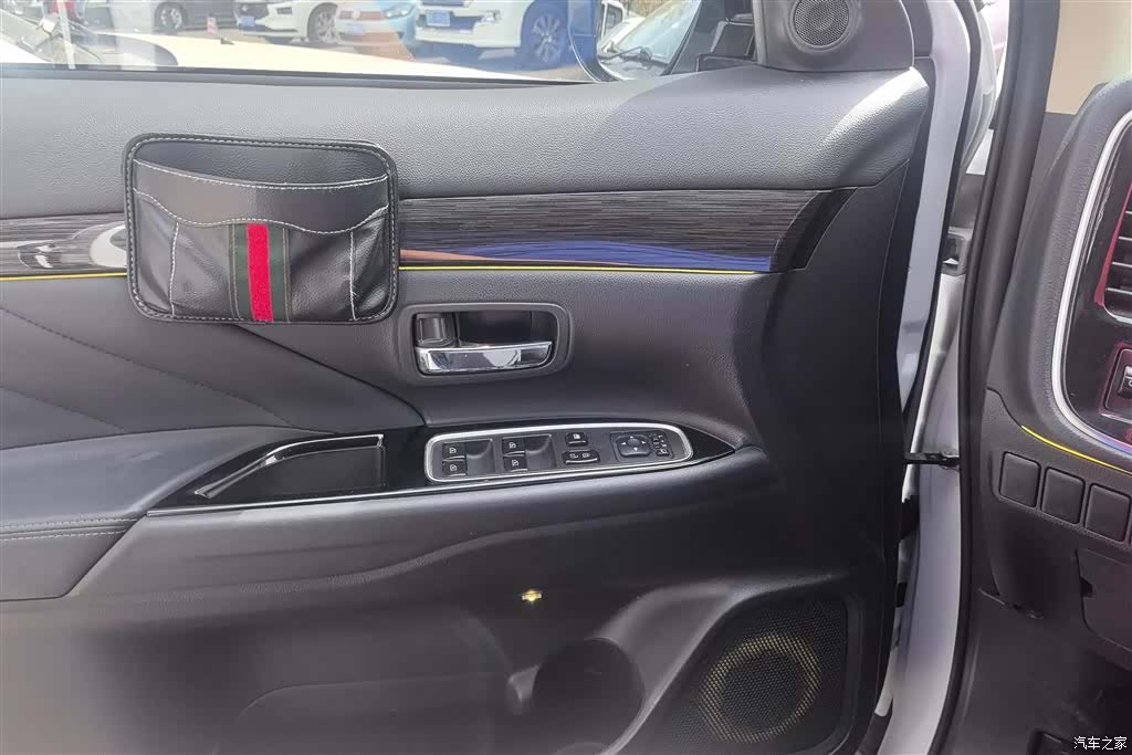 Mitsubishi Outlander, 2020 7
