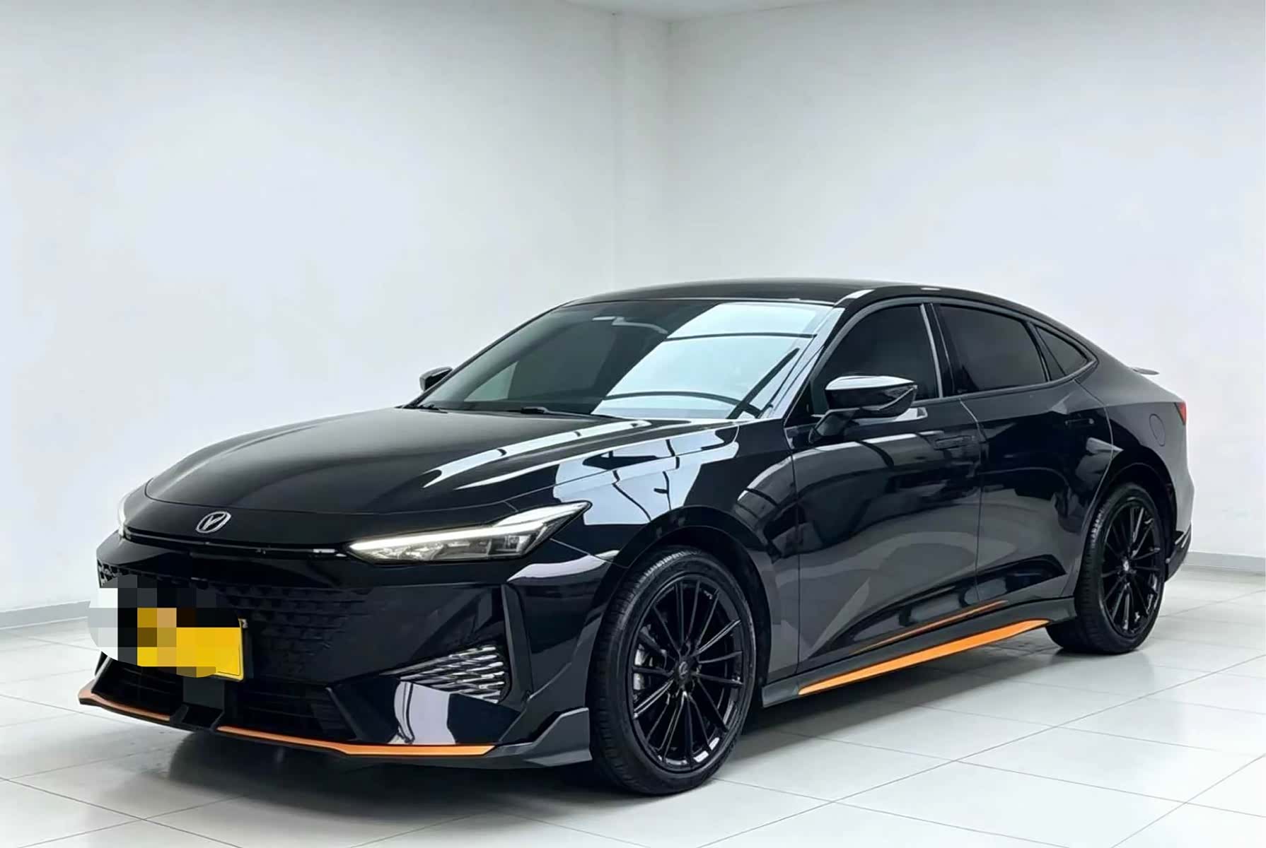 Changan UNI-V, 2025 1