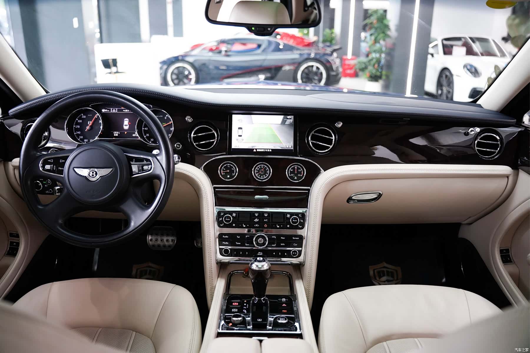 Bentley Mulsanne, 2013 17