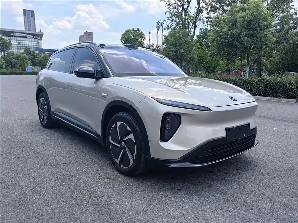 NIO ES6