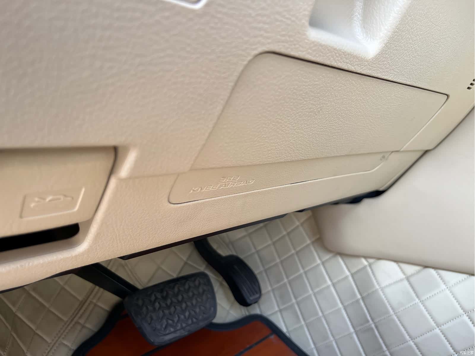 Toyota Land Cruiser, 2017 12