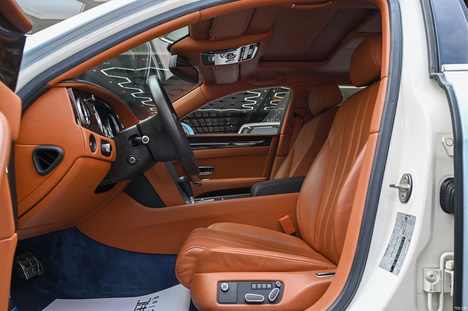 Bentley Flying Spur, 2016 9