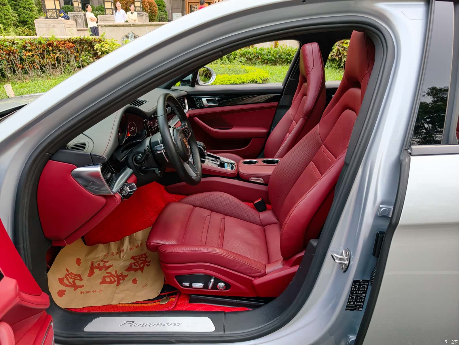 Porsche Panamera, 2018 10