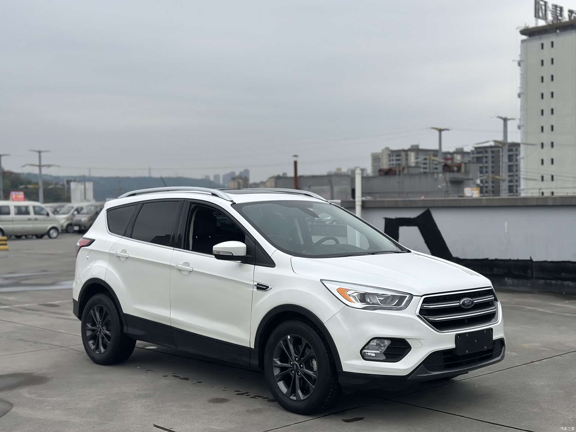 Ford Kuga, 2021 все фото