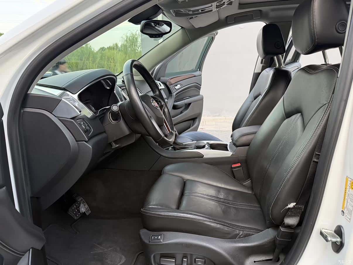 Cadillac SRX, 2014 6