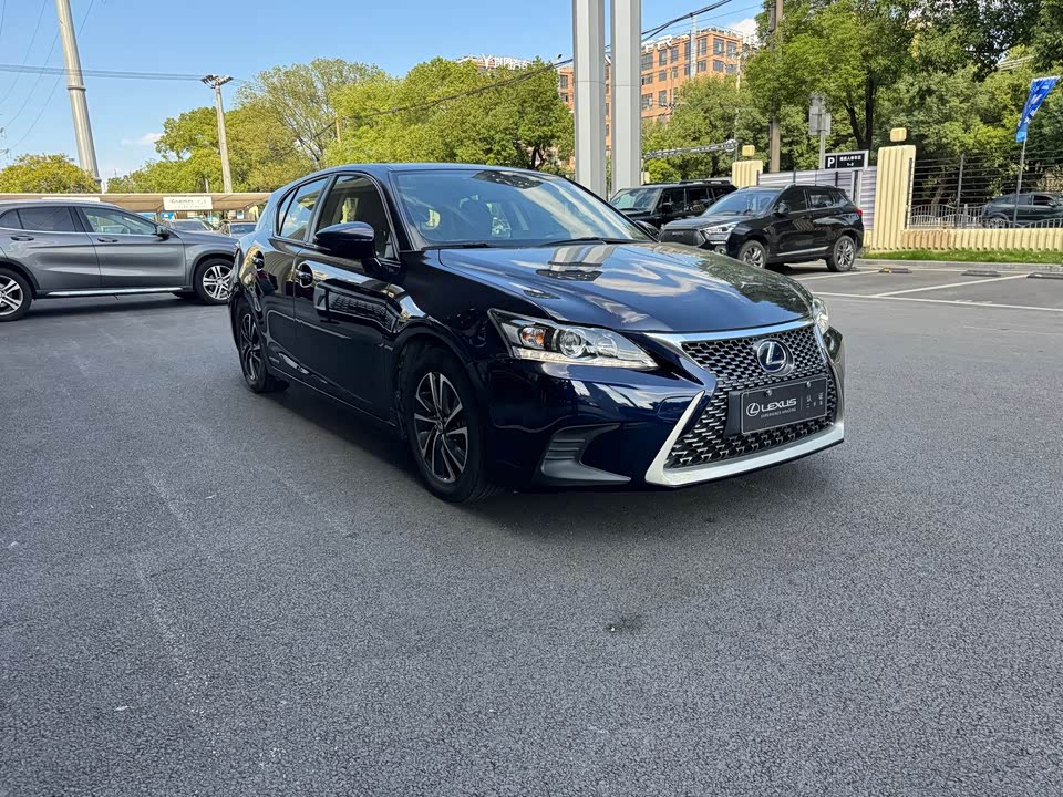 Lexus CT