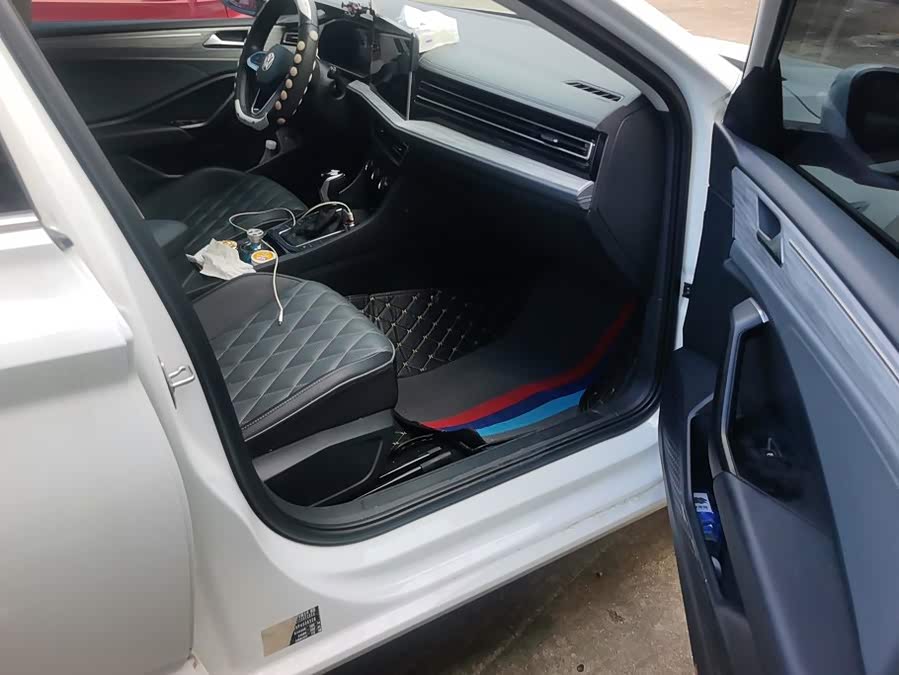 Volkswagen Sagitar 2023, фото 8