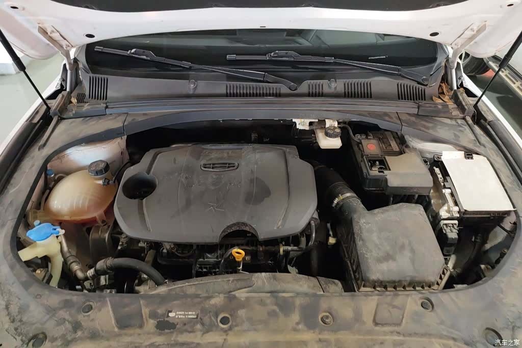 Geely Preface, 2023 10
