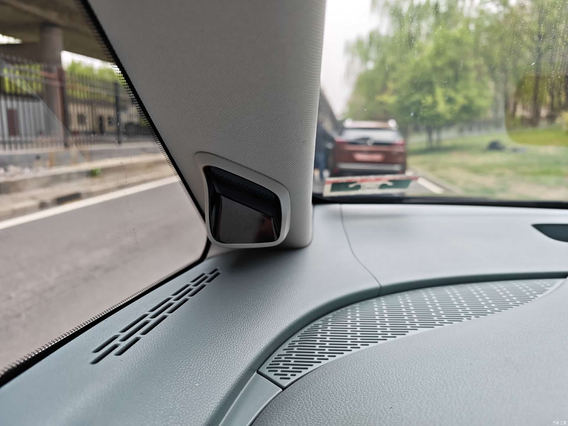 Maxus G90, 2022 11