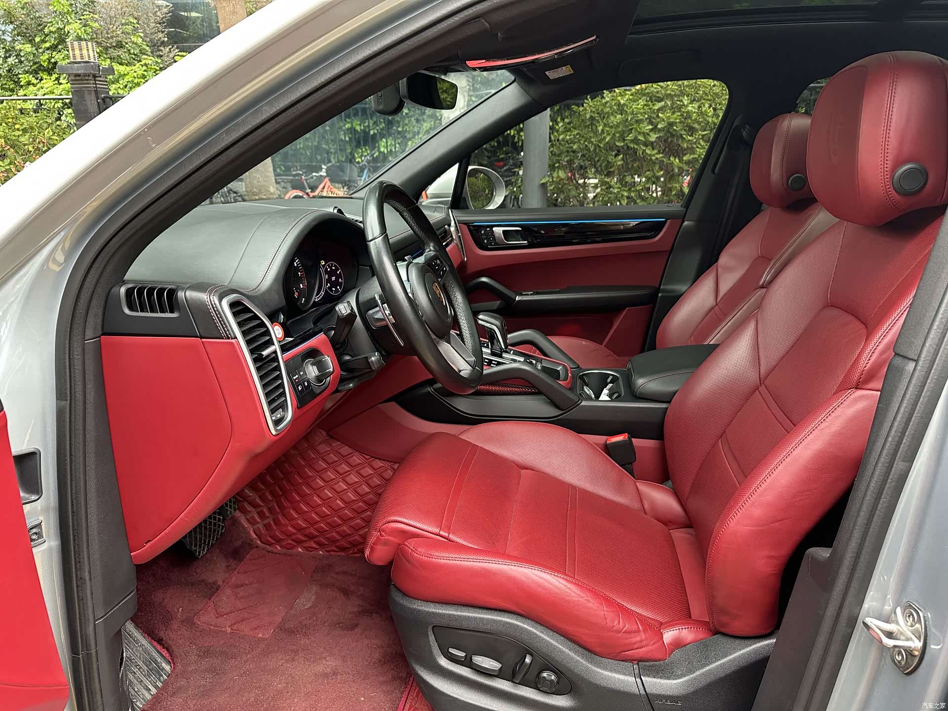 Porsche Cayenne, 2022 4