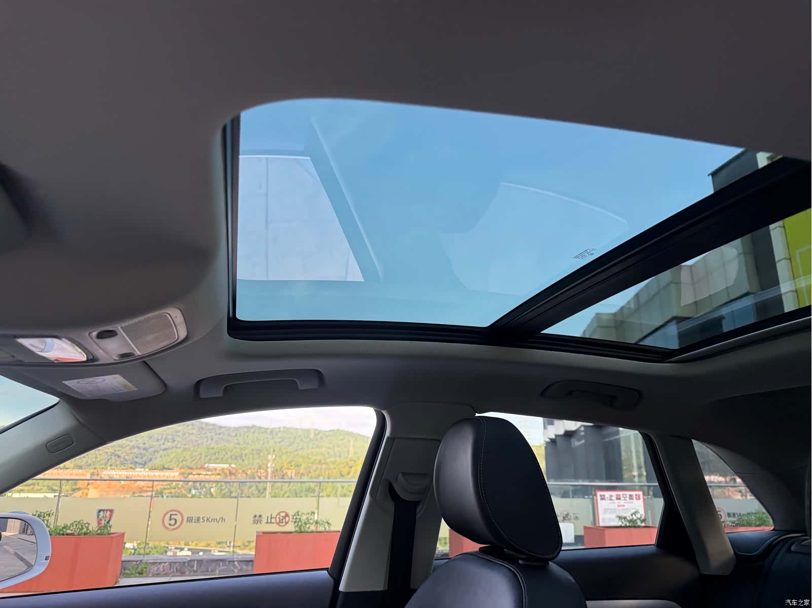 Audi Q3, 2017 30