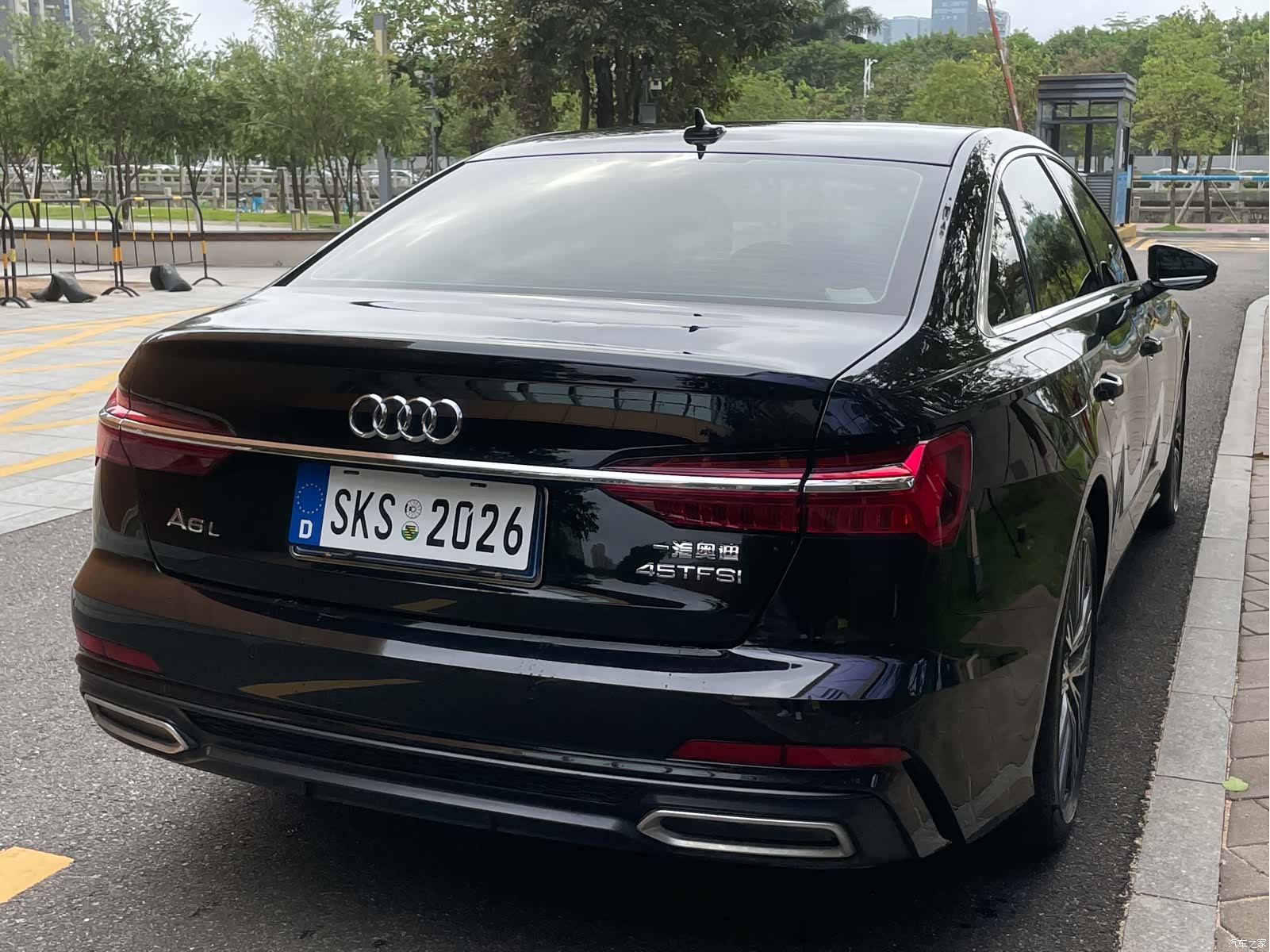 Audi A6L, 2021 все фото