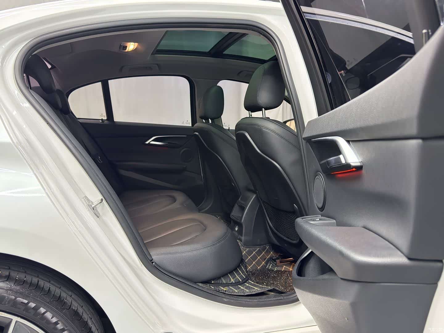 BMW 1 Series, 2018 14