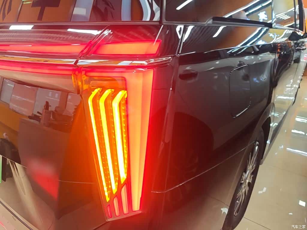 Trumpchi E9, 2024 8